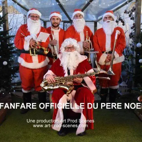 La fanfare officielle du Père Nöewebp