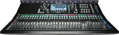 ALLEN & HEATH SQ7 - Location de console de mixage numérique